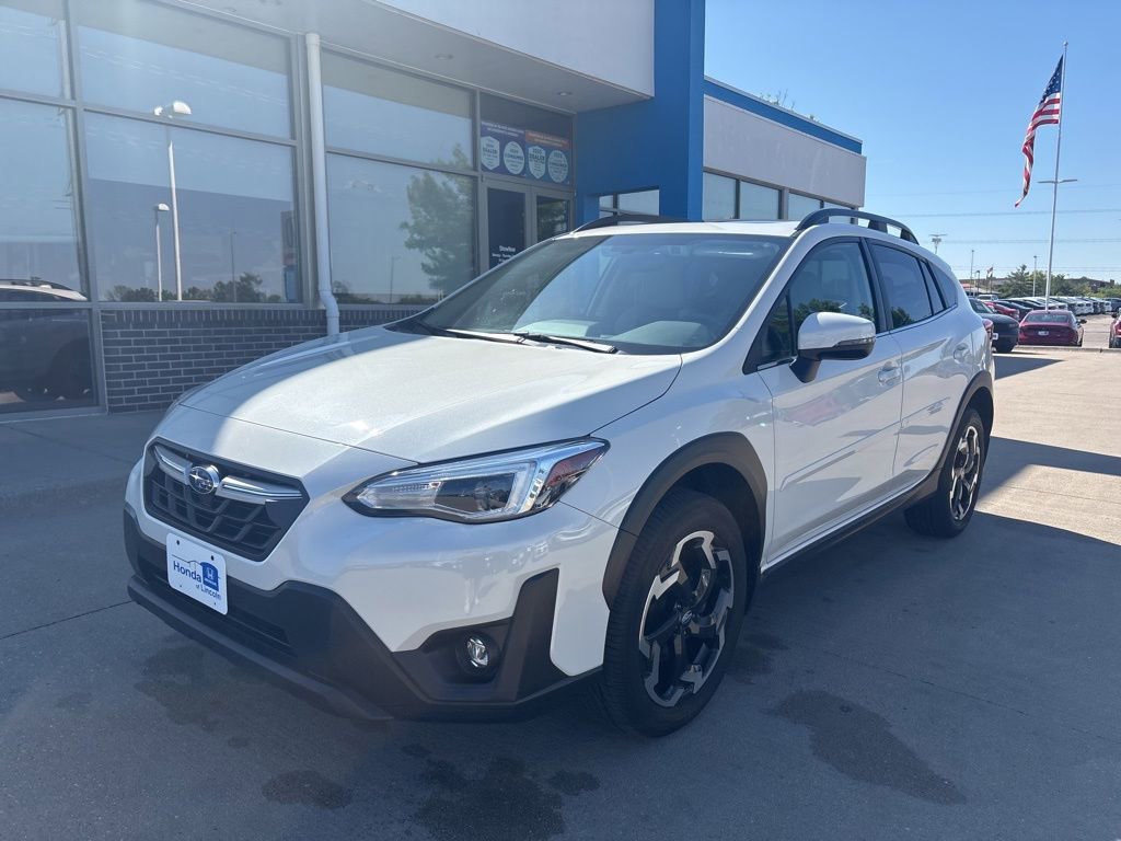 Used 2021 Subaru Crosstrek 2.5i Limited w/ Moonroof Package 2 AWD/4WD image 1