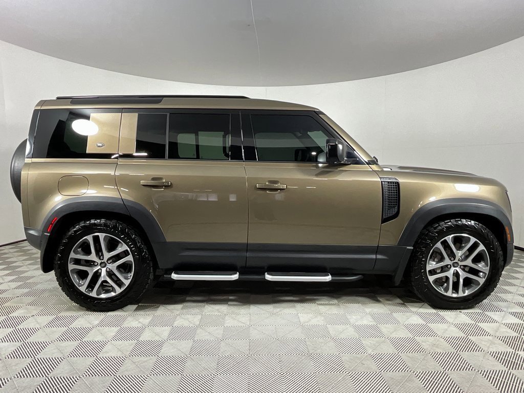 Used 2020 Land Rover Defender 110 HSE image 5