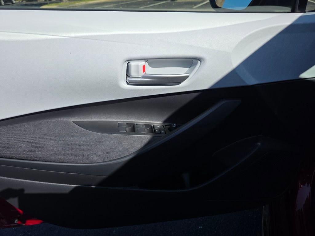 New 2026 Toyota Corolla SE FWD image 26