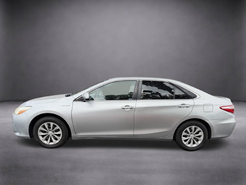 Used 2016 Toyota Camry LE FWD image 9