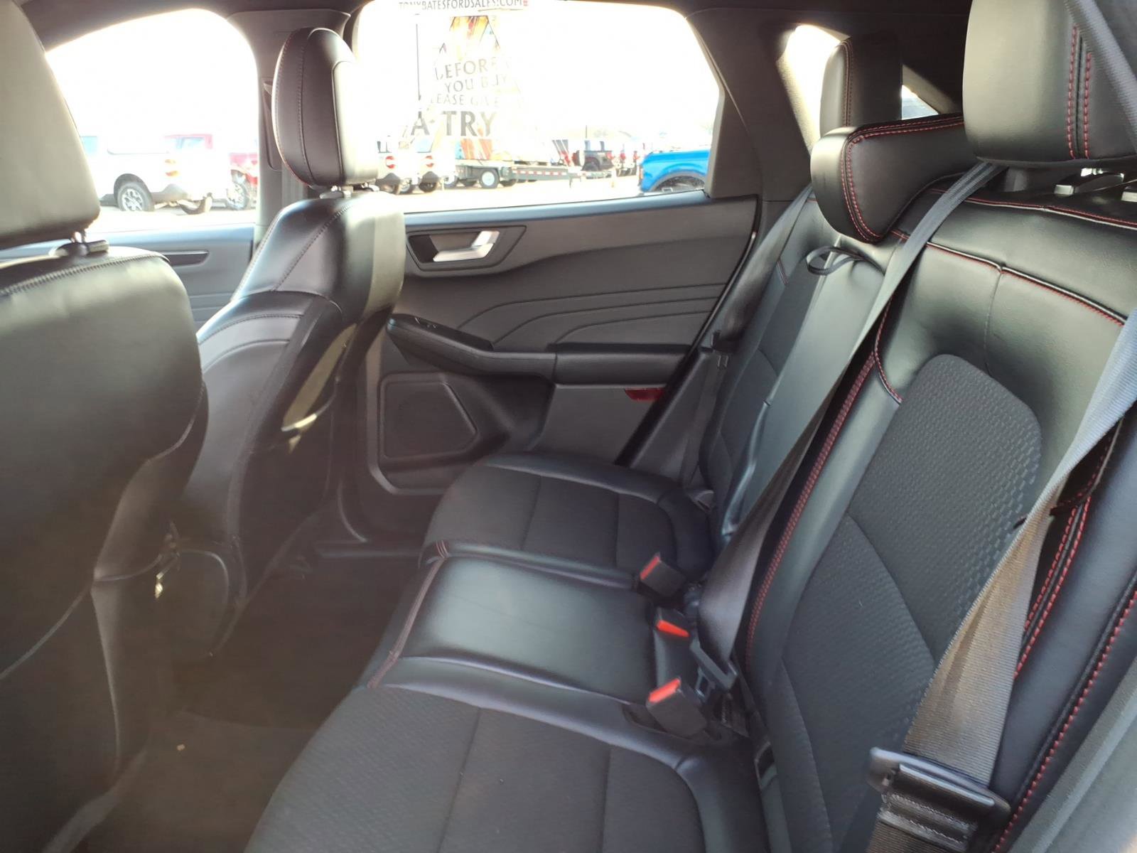 Certified 2024 Ford Escape ST-Line image 13