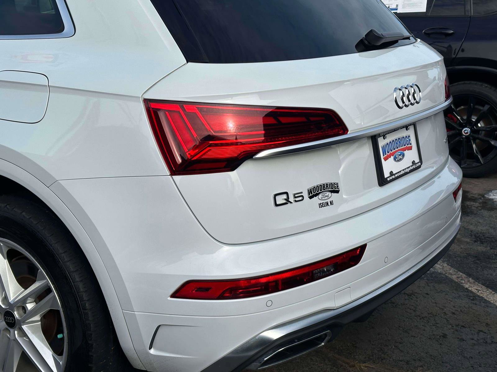 Used 2024 Audi Q5 e Premium Plus image 8