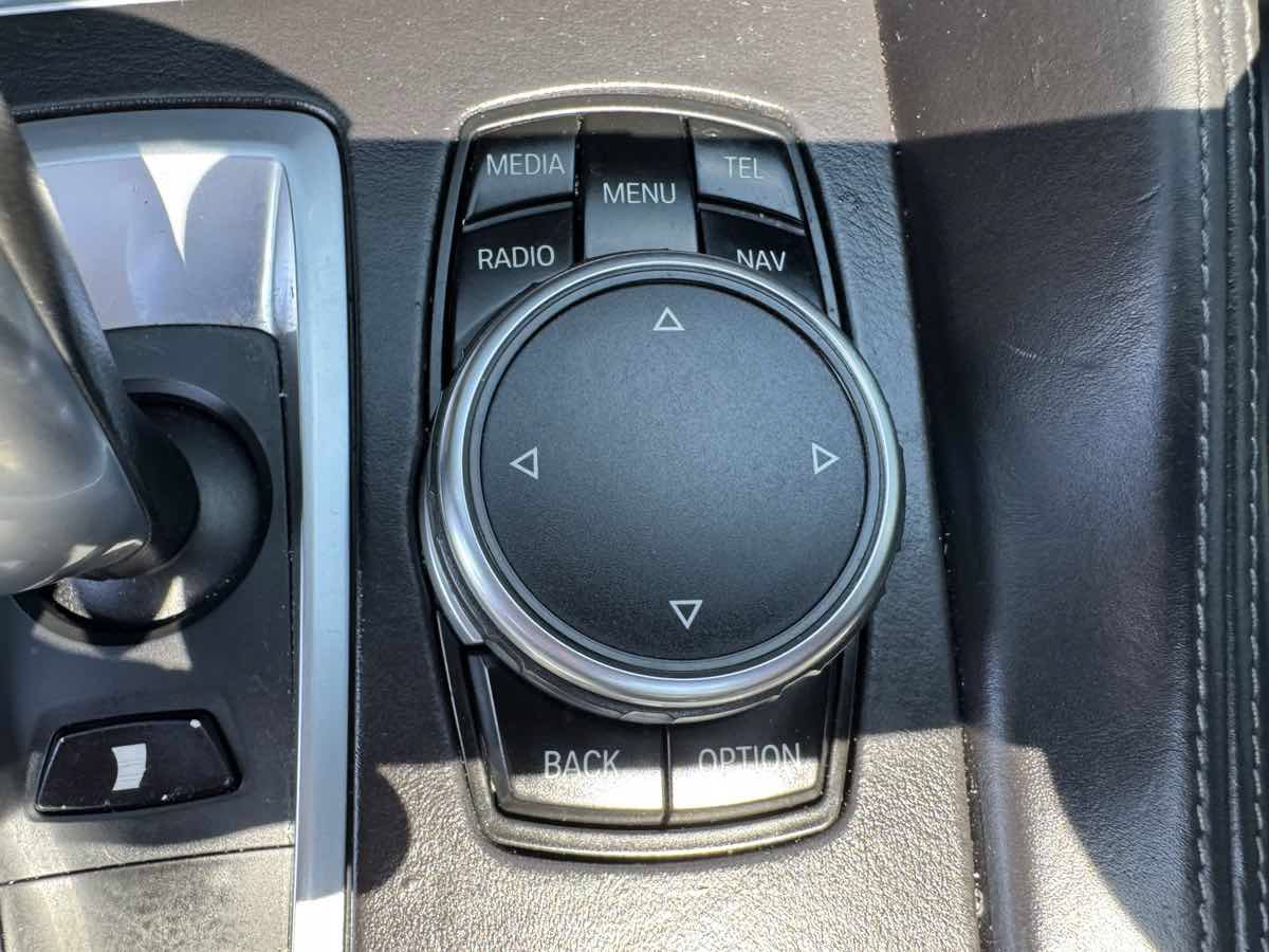 Used 2016 BMW X5 M AWD/4WD image 24