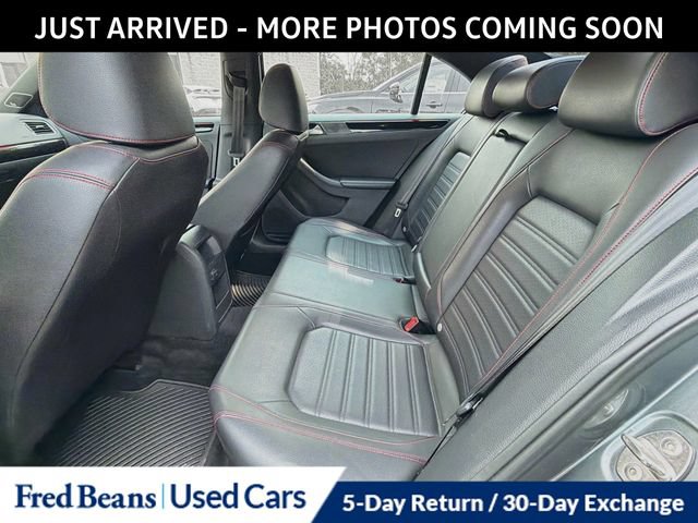 Used 2017 Volkswagen Jetta GLI FWD image 13