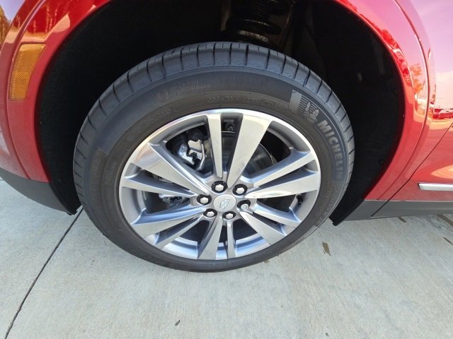 New 2025 Cadillac XT5 Premium Luxury w/ Technology Package image 9