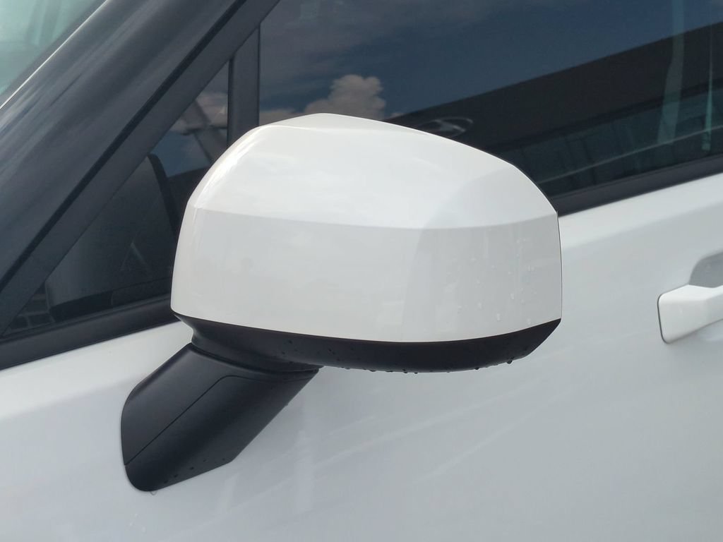 New 2027 Hyundai Santa Fe SE FWD image 12