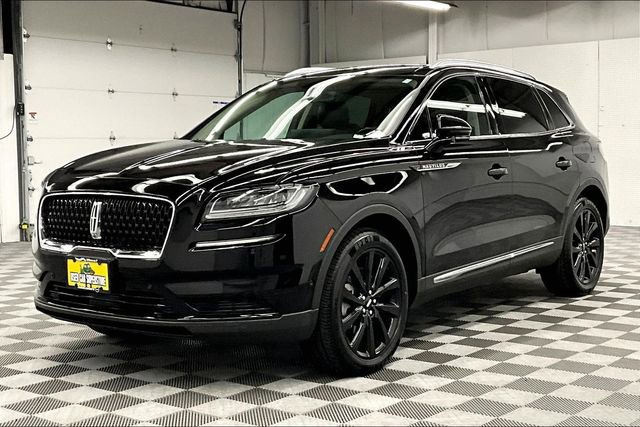 Used 2023 Lincoln Nautilus Reserve w/ Equipment Group 201A image 12