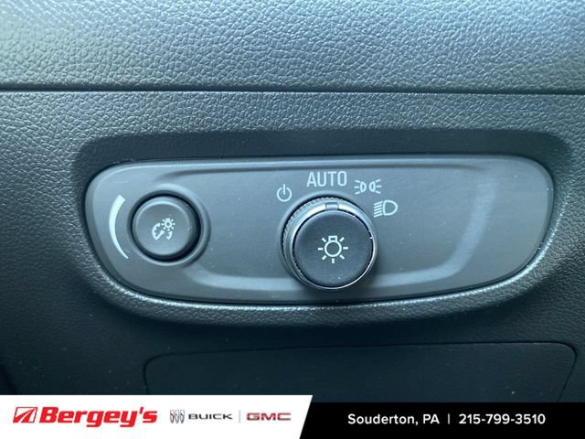 Certified 2024 Buick Encore GX Sport Touring w/ Advanced Technology Package AWD/4WD image 20