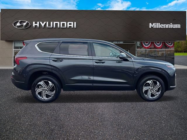 Certified 2023 Hyundai Santa Fe SE AWD/4WD image 5