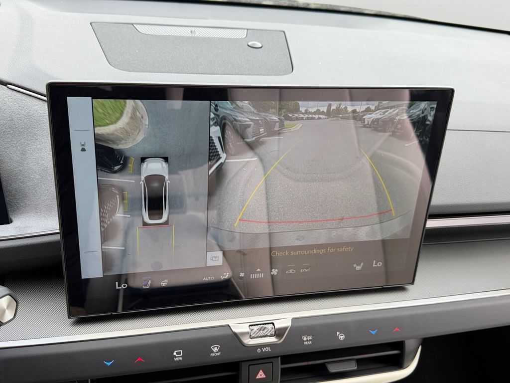 New 2026 Lexus ES 350h AWD w/ Cold Area Package image 18