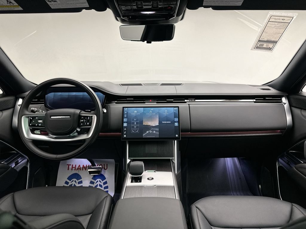 Certified 2025 Land Rover Range Rover Autobiography AWD/4WD image 13