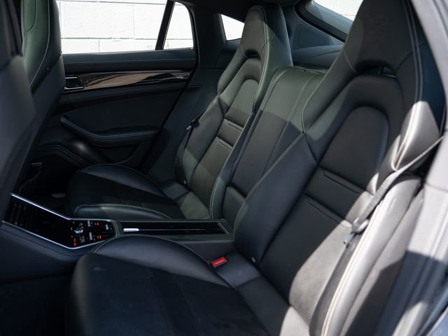 Certified 2020 Porsche Panamera 4 image 18