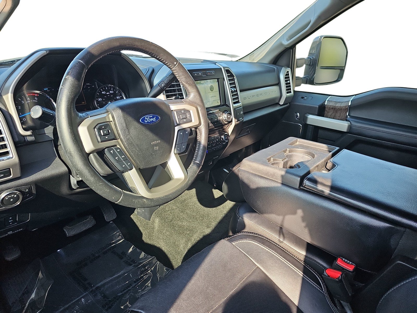 Used 2017 Ford F250 Lariat w/ Lariat Value Package AWD/4WD image 13