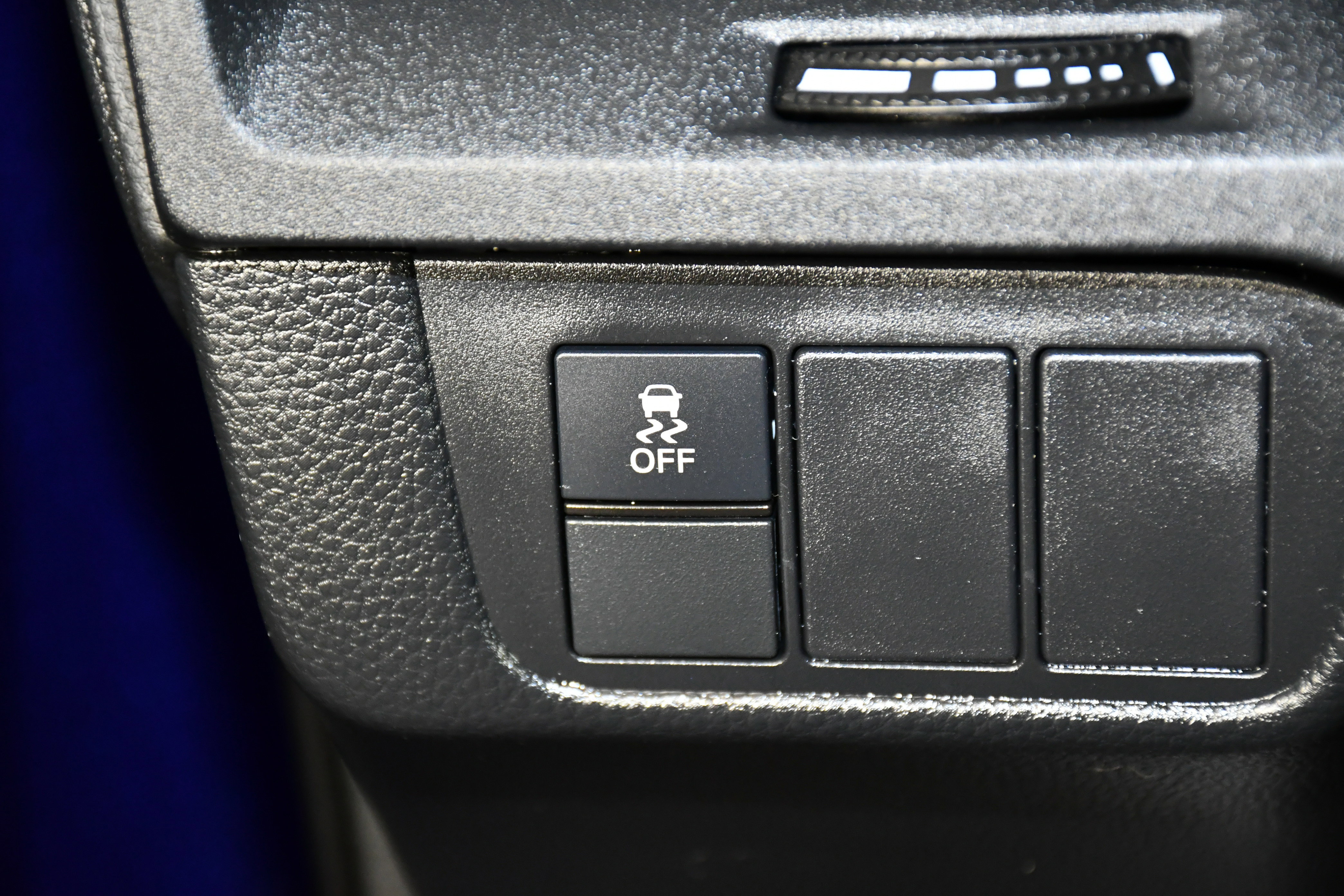 Certified 2023 Honda CR-V LX image 33