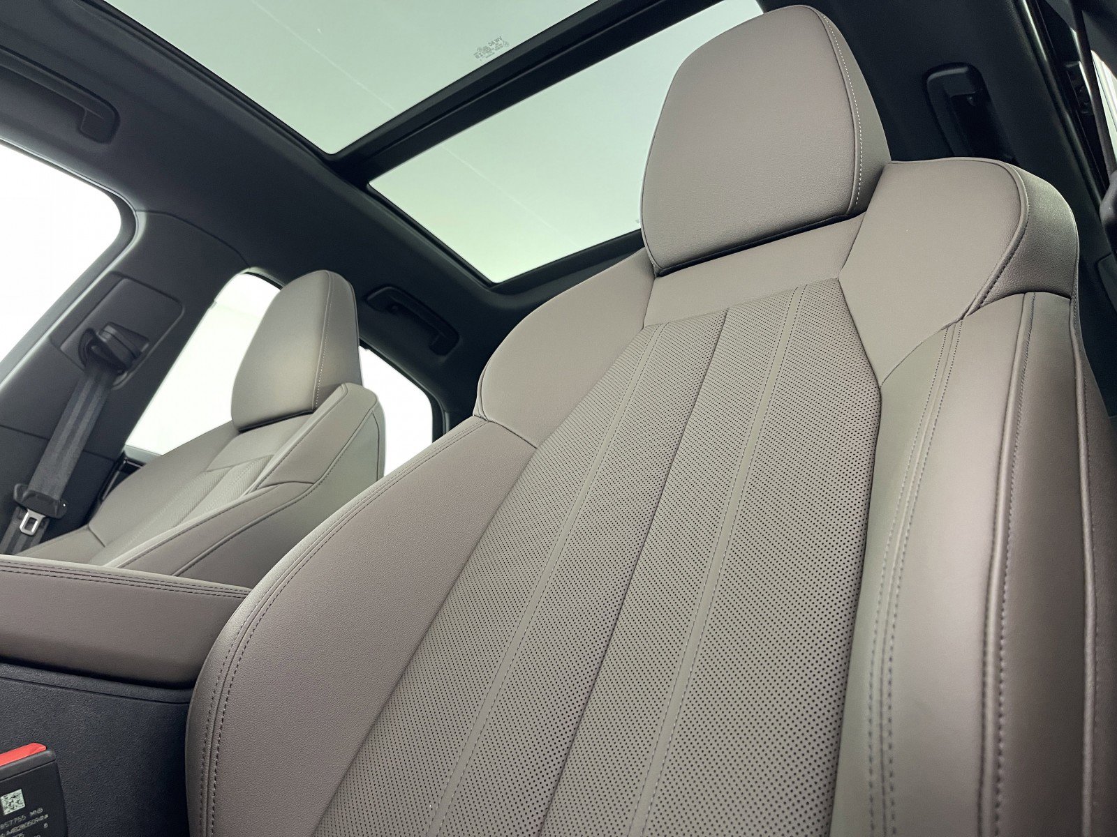 New 2025 Audi Q5 Premium Plus image 25