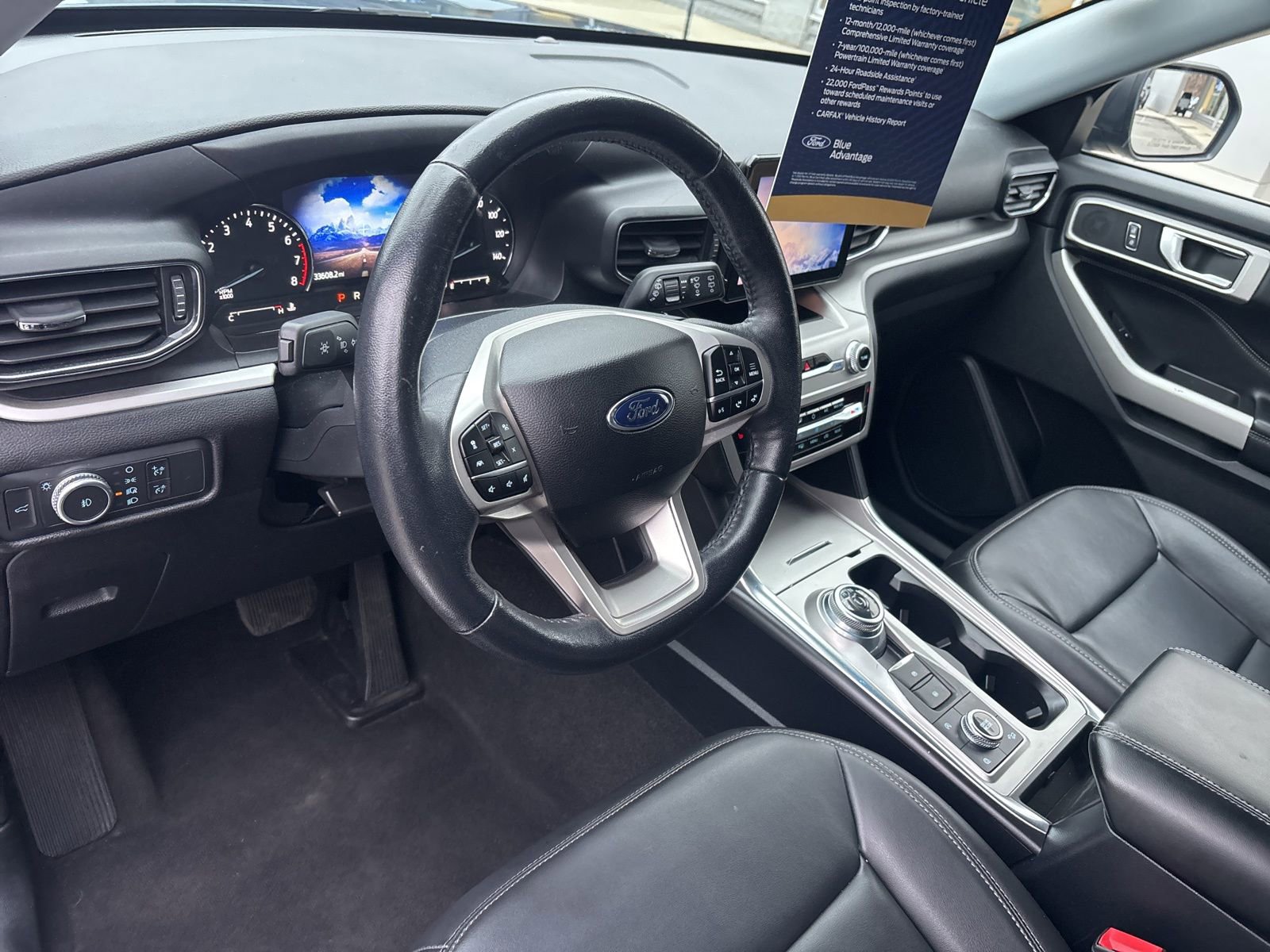 Used 2021 Ford Explorer XLT w/ Equipment Group 202A image 13