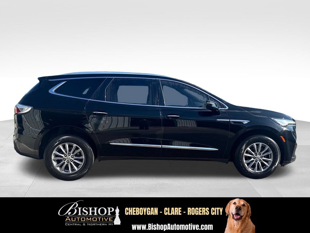 Used 2023 Buick Enclave Essence AWD/4WD image 12
