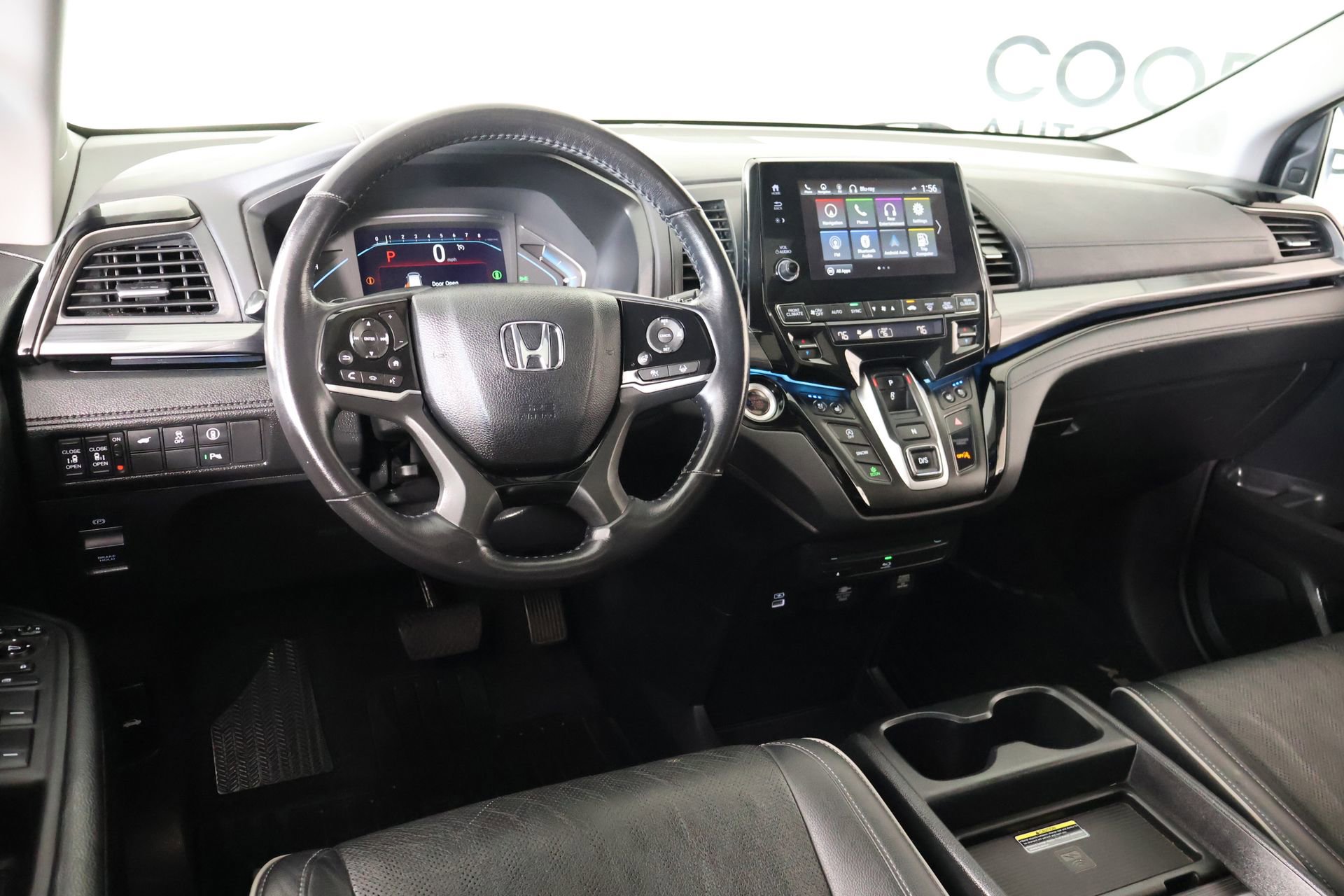 Used 2021 Honda Odyssey Elite image 2
