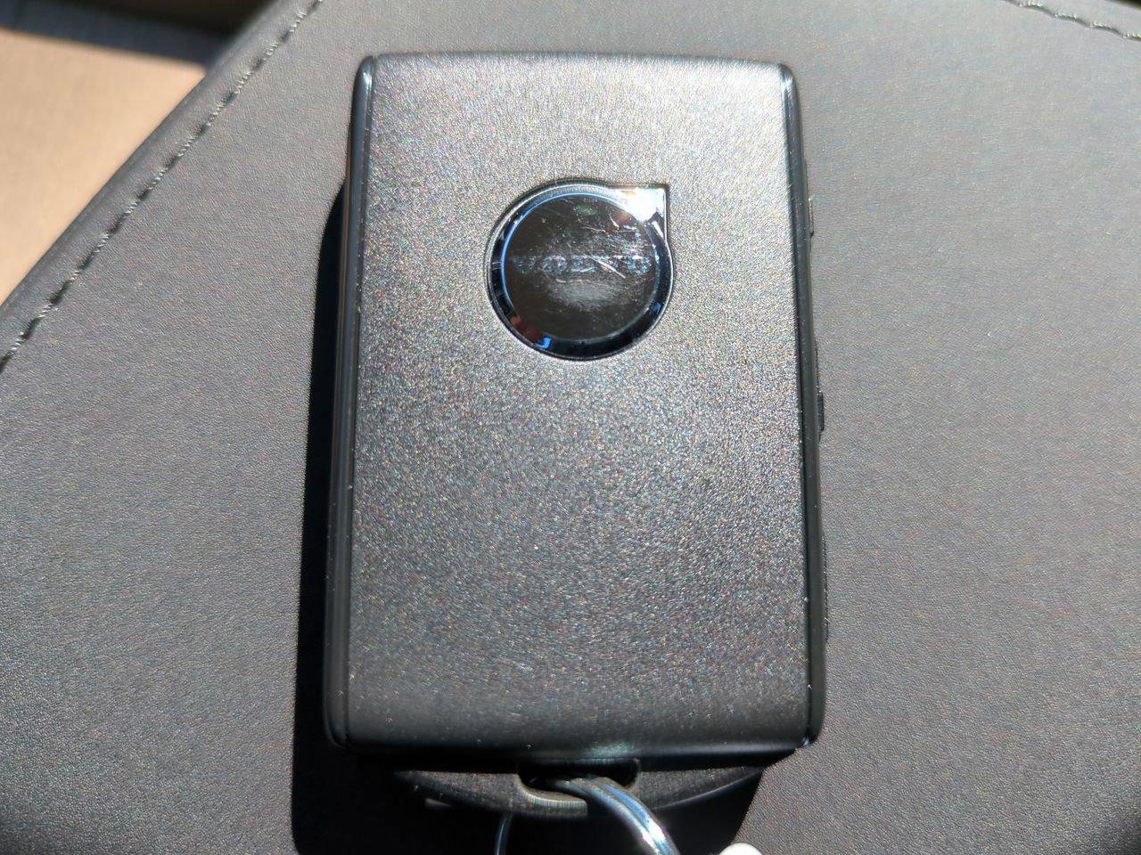 New 2026 Volvo XC60 B5 Core image 11