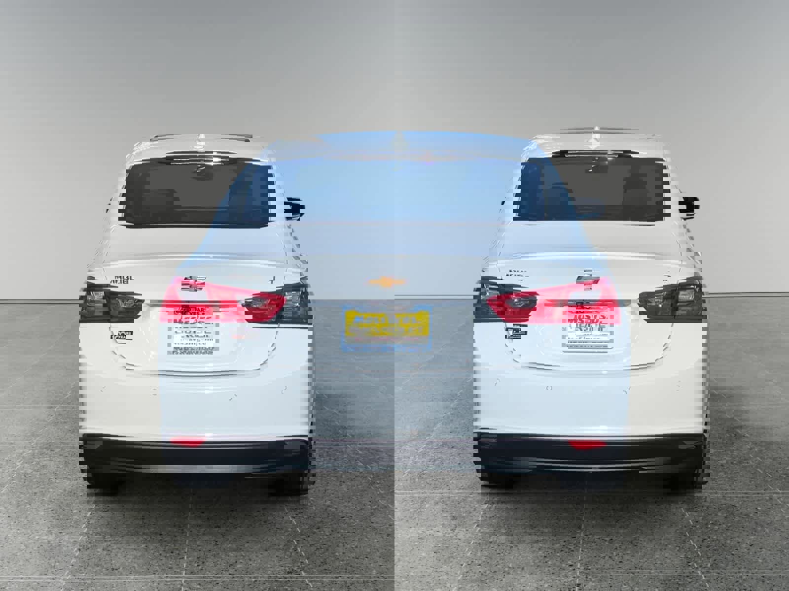 Used 2024 Chevrolet Malibu LT image 4