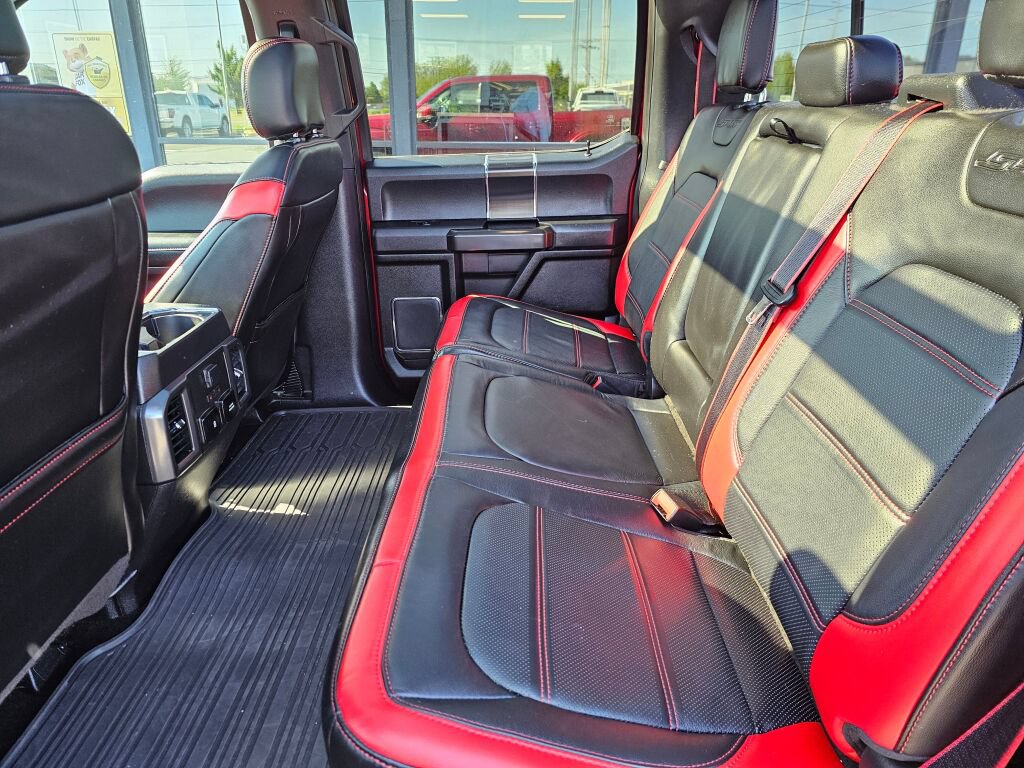 Used 2019 Ford F150 Lariat w/ Equipment Group 502A Luxury AWD/4WD image 13