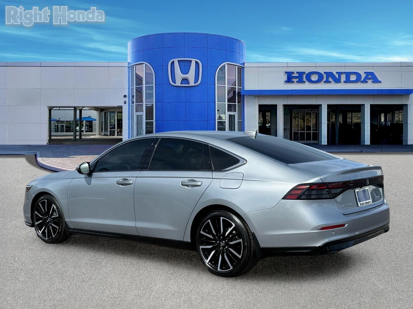 Certified 2025 Honda Accord Touring image 5