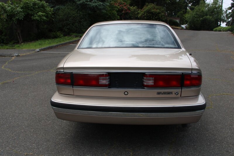 Used 1992 Buick Le Sabre Limited FWD image 10