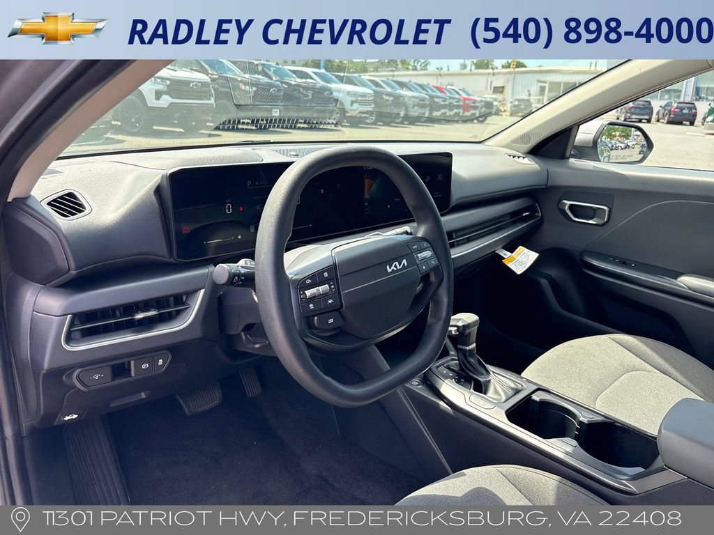 Used 2025 Kia K4 FWD image 4