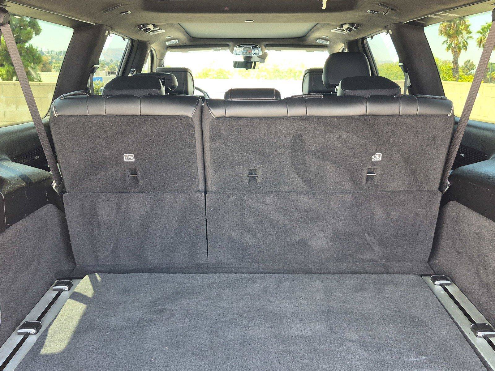 Certified 2024 Jeep Grand Wagoneer L Series II w/ Quick Order Packagew 28T AWD/4WD image 16