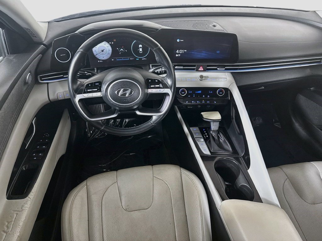 Used 2021 Hyundai Elantra Limited FWD image 16