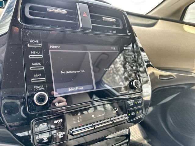 Used 2022 Toyota Prius XLE w/ Premium Convenience Package image 25