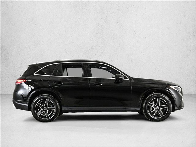 Certified 2026 Mercedes-Benz GLC 300 4MATIC image 4