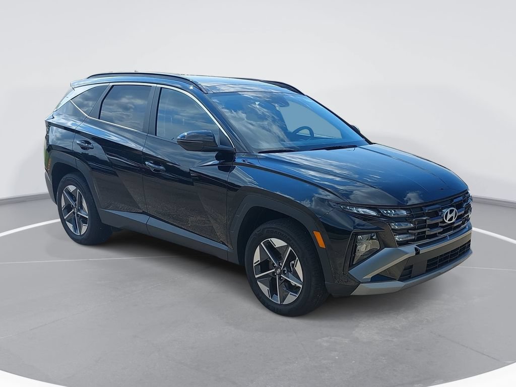 Certified 2025 Hyundai Tucson SEL AWD/4WD image 3