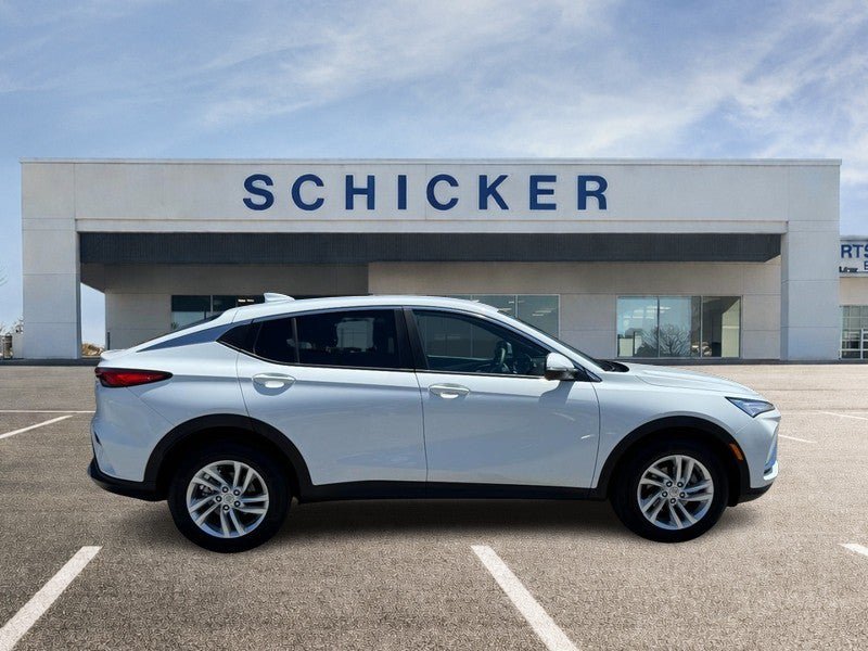 Used 2024 Buick Envista Preferred FWD video 2