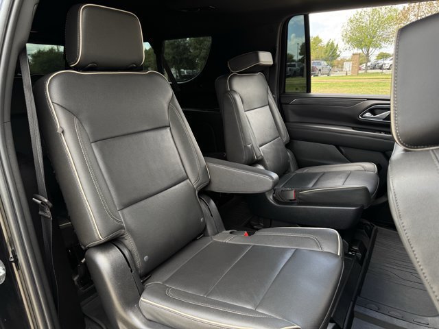 Used 2023 GMC Yukon XL SLT RWD image 31
