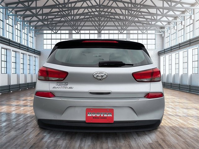 Used 2018 Hyundai Elantra GT image 5