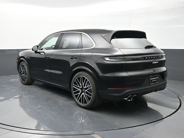 New 2026 Porsche Cayenne E-Hybrid image 3