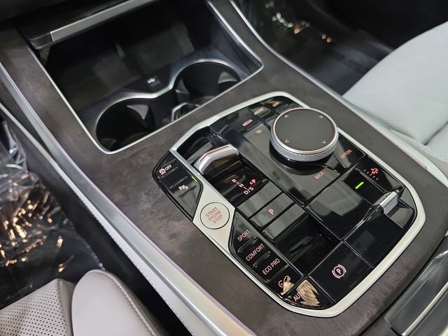 Certified 2026 BMW X7 xDrive40i AWD/4WD image 22