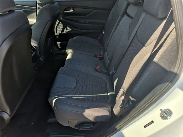 Used 2019 Hyundai Santa Fe SEL FWD image 17
