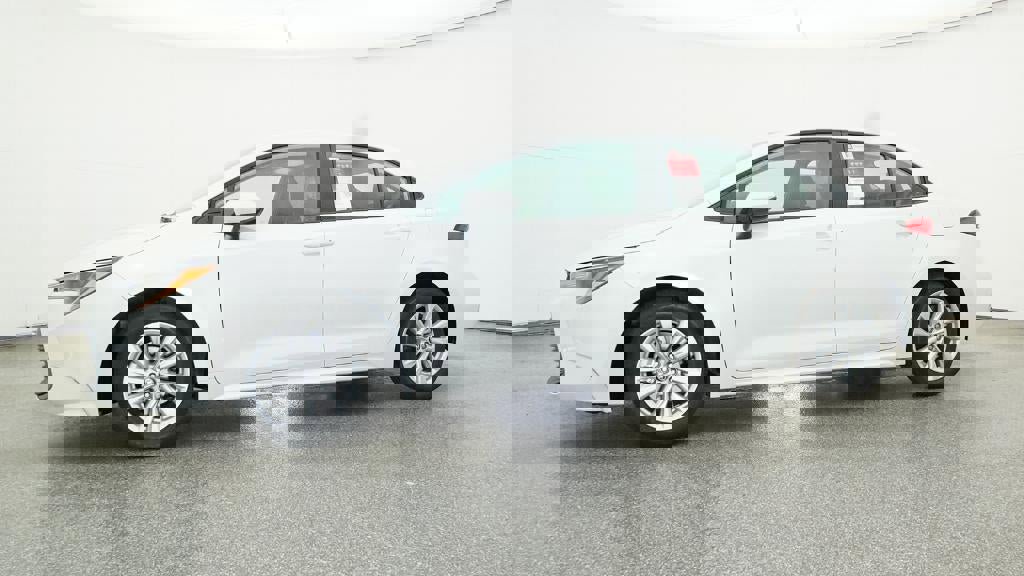 New 2026 Toyota Corolla LE image 18