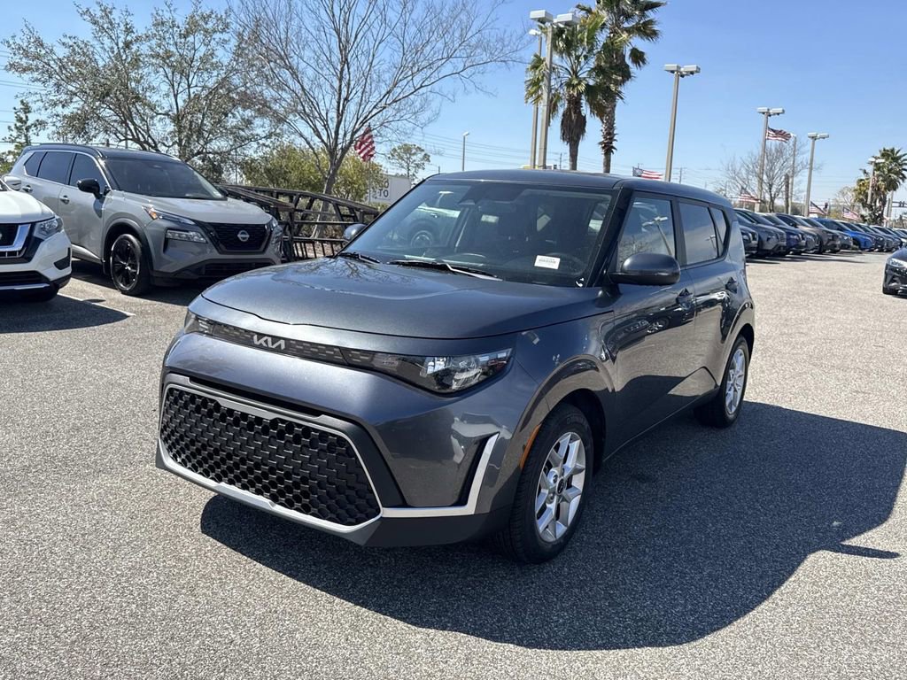 Used 2024 Kia Soul LX w/ Option Group 015 image 8