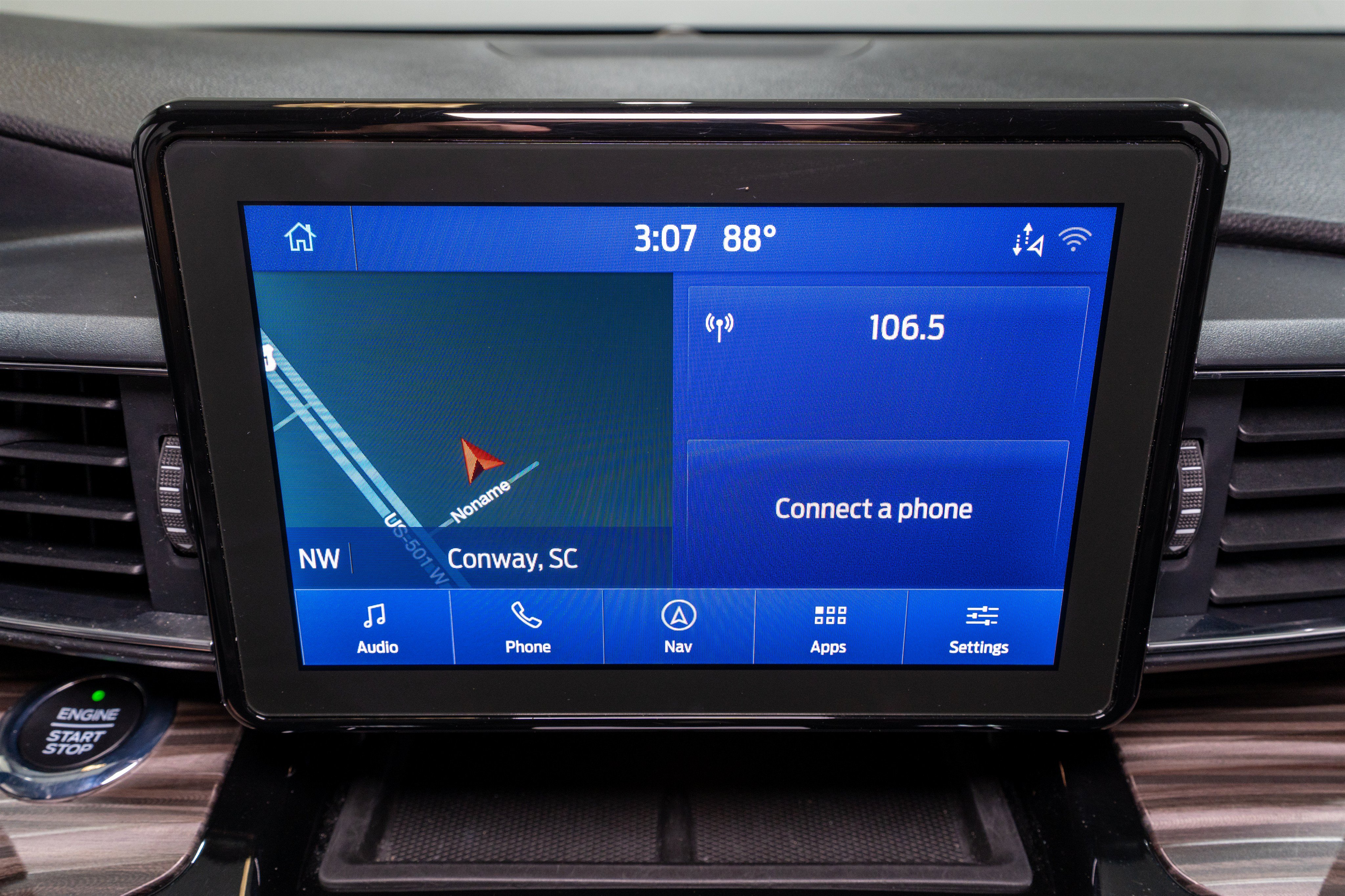 Used 2021 Ford Explorer Limited w/ Equipment Group 301A RWD image 18