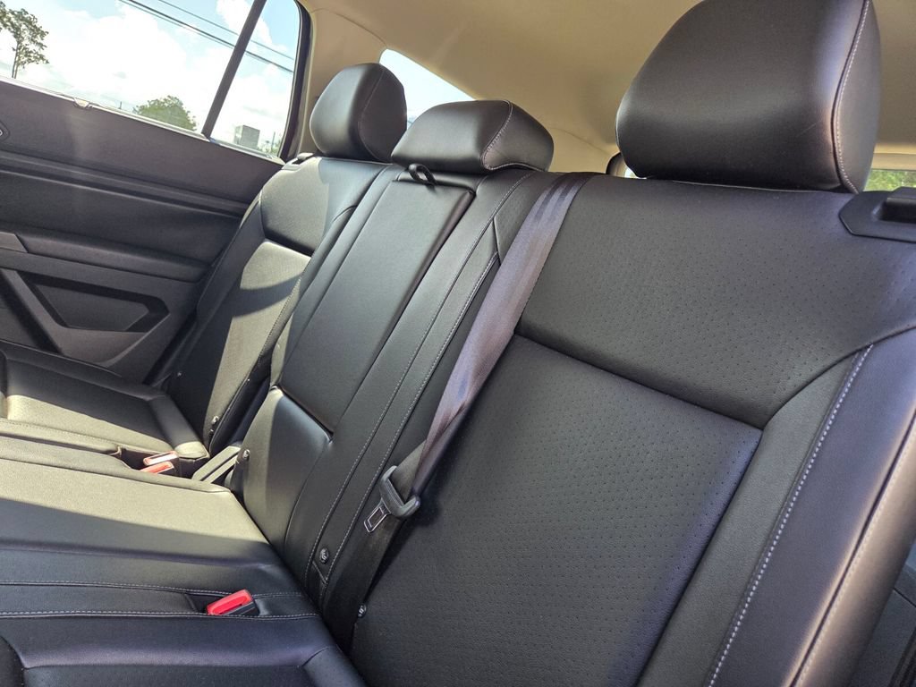 Used 2018 Volkswagen Atlas SE FWD image 23
