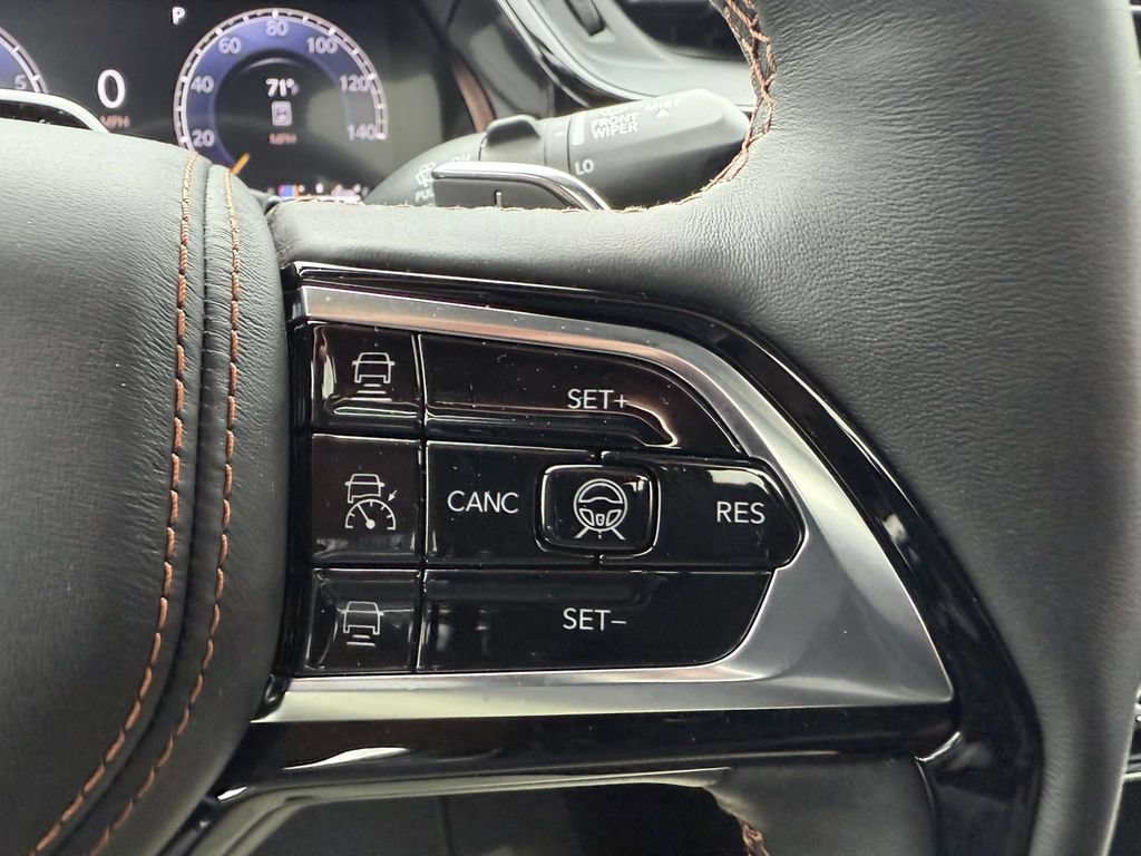 New 2026 Jeep Grand Cherokee L Summit w/ Obsidian Package AWD/4WD image 23