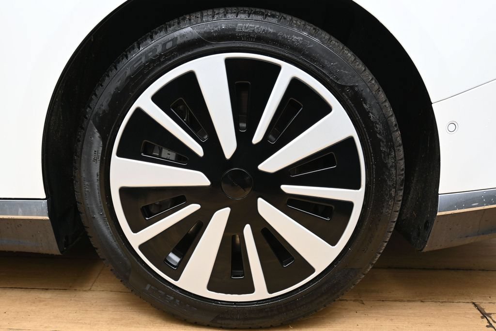 Used 2023 Lucid Air Pure AWD/4WD image 10