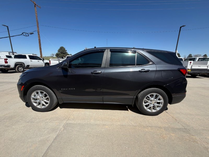 Used 2022 Chevrolet Equinox LS AWD/4WD image 5