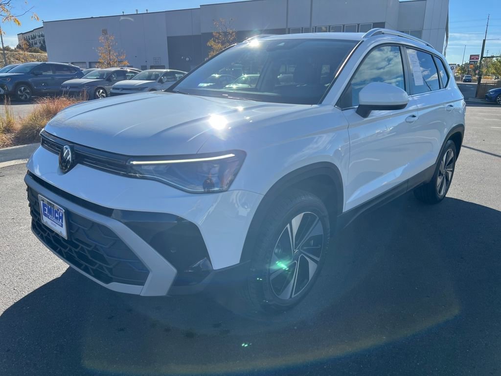 Used 2025 Volkswagen Taos SE