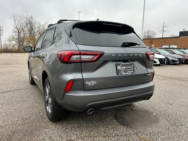 Used 2024 Ford Escape ST-Line w/ Tech Pack #1 image 5