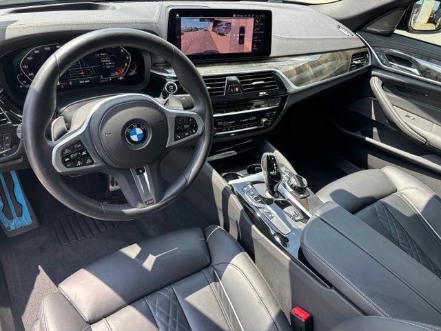 Used 2023 BMW M550i xDrive w/ Executive Package AWD/4WD image 18