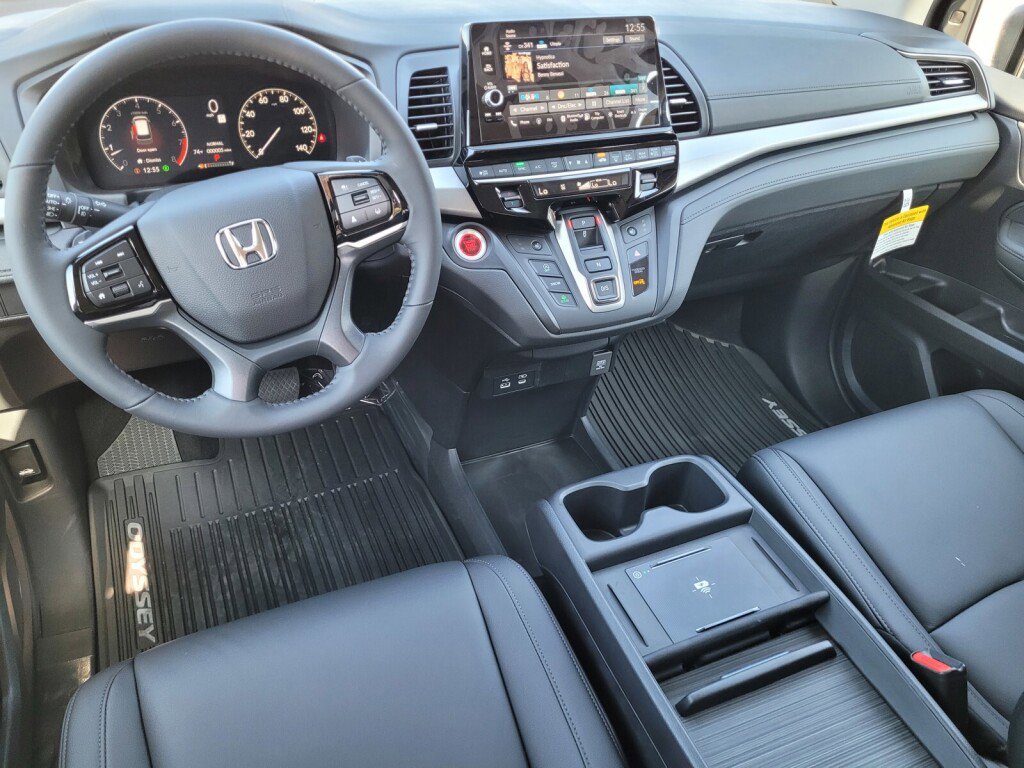 New 2026 Honda Odyssey EX-L image 15
